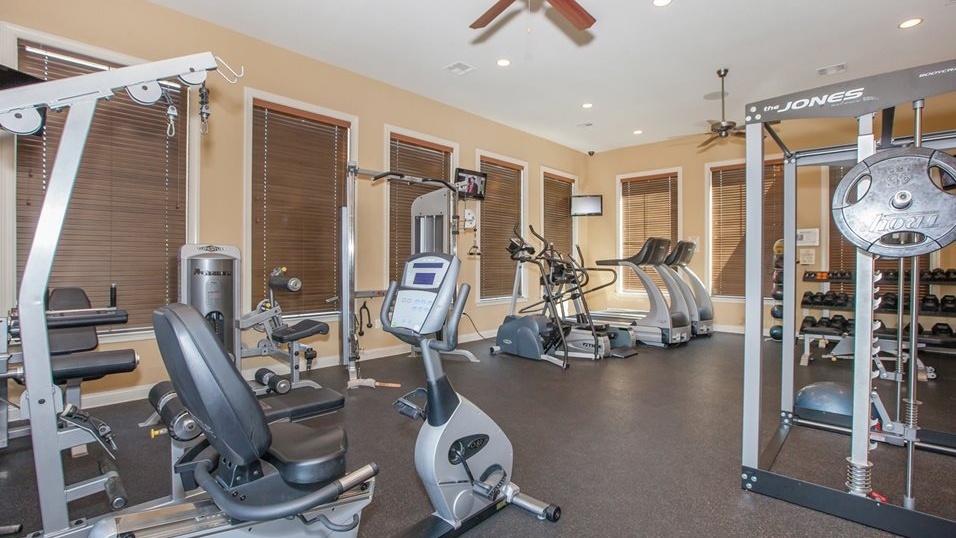 Stonepost Ranch Apartments 127, Overland Park - (see pics & AVAIL)